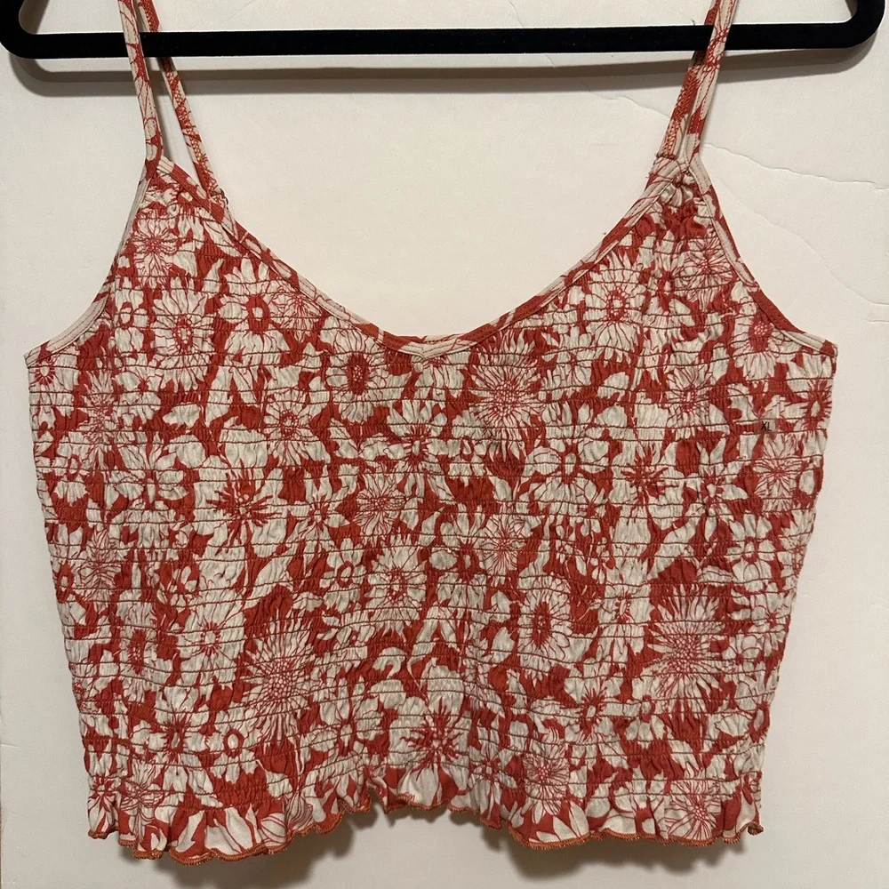 New With Tags American Eagle Crop Top XL - Picture 8 of 8